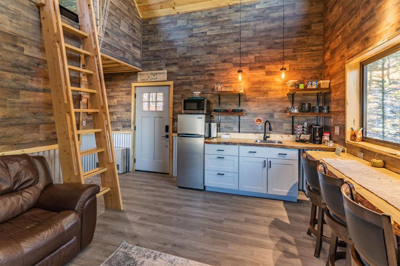 Ridgewalk Treehouse Bed and Breakfast Angel Fire Exteriör bild